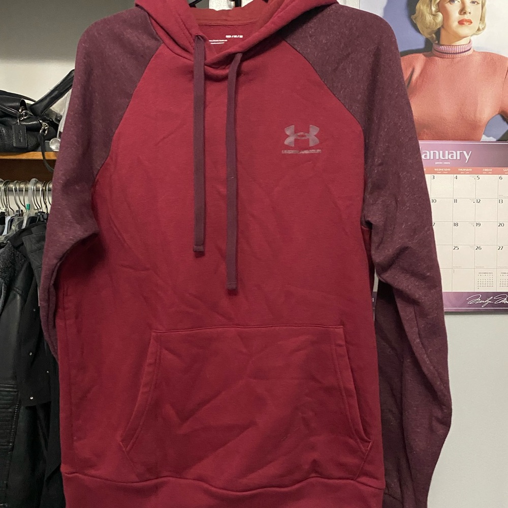 Sweatshirt - Picture 1 of 4